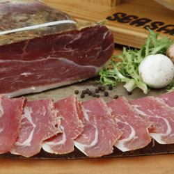 Jamón crudo de alta calidad